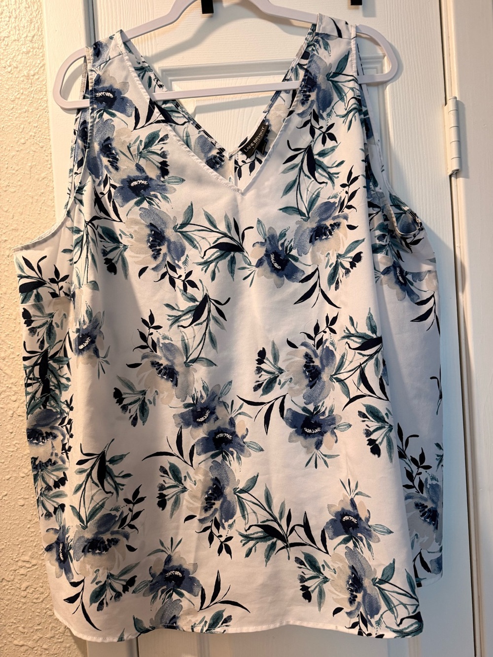 Lane Bryant tank size 22 dressy attire